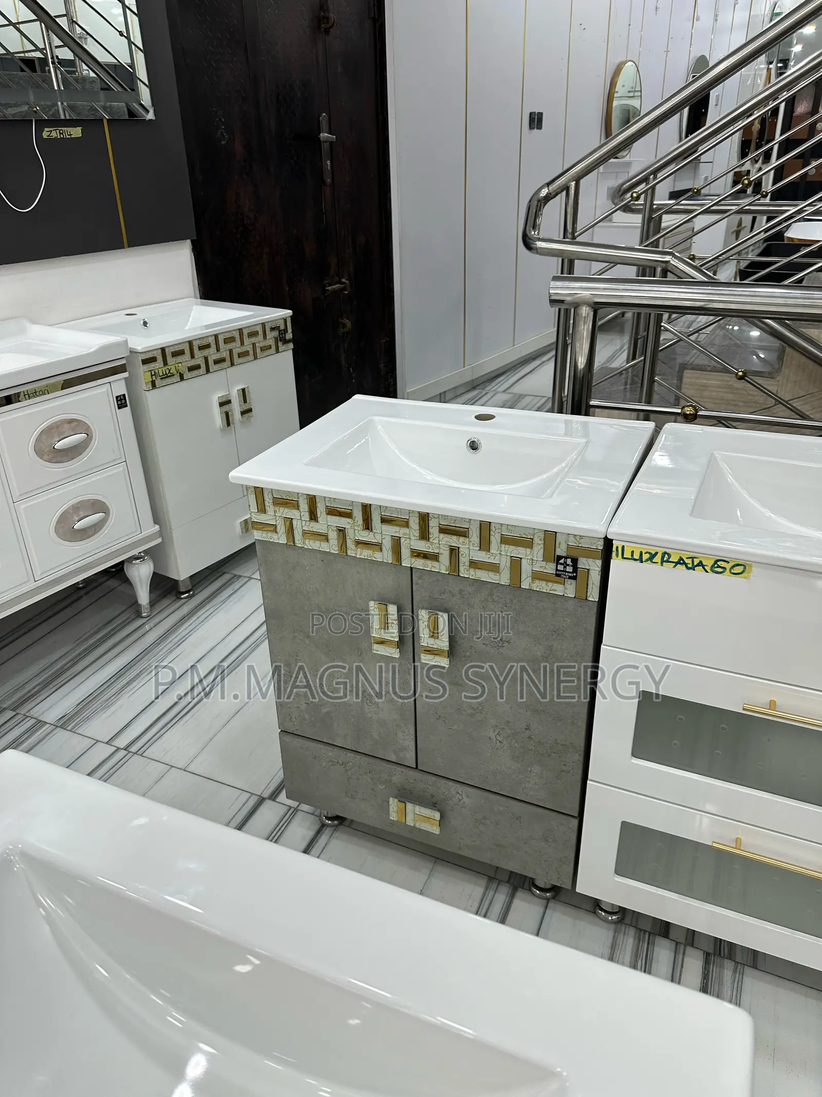 England Standard Diamond Cabinet Basin.