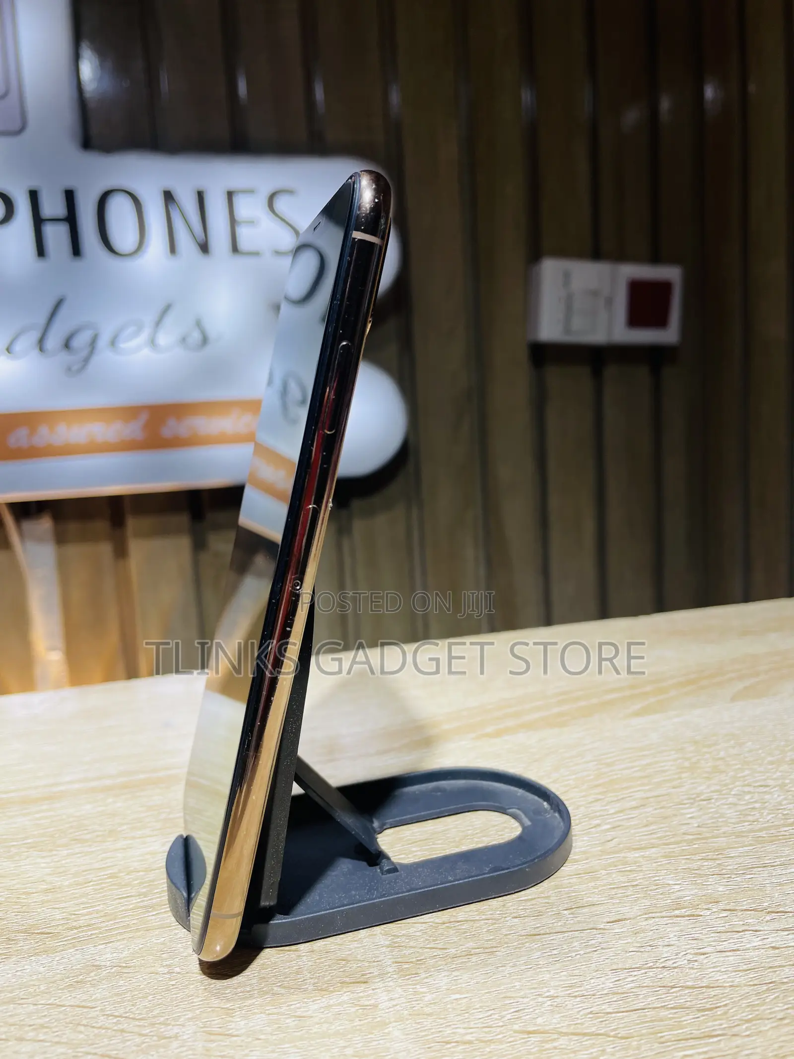 Apple iPhone XS Max 64 GB Gold