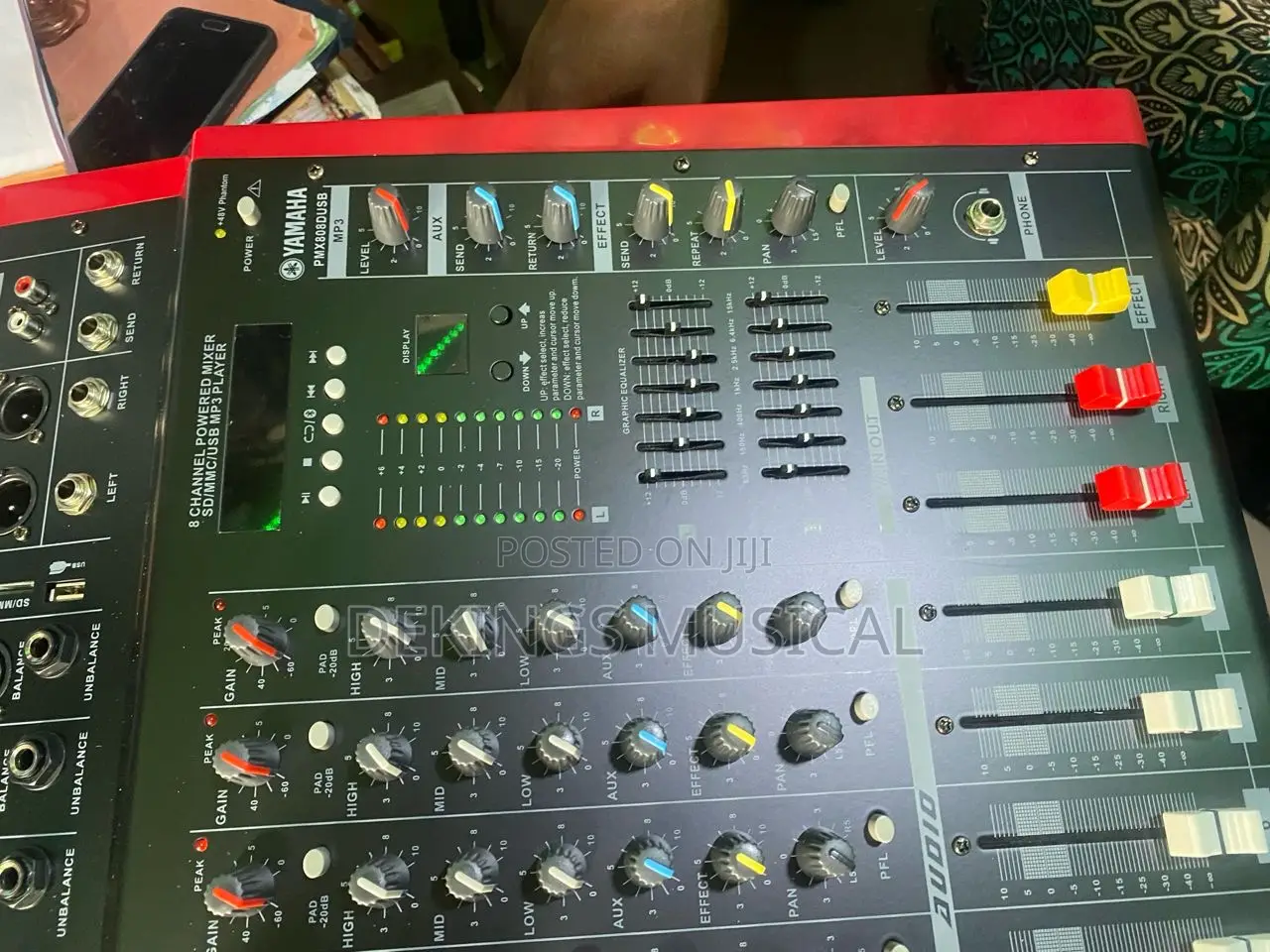 Yamaha 8 Channels Mixer Amplifier