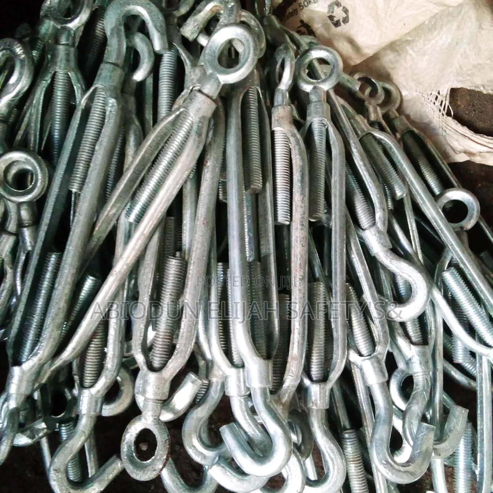 12MM Turnbuckle Hook Round and Hook Original