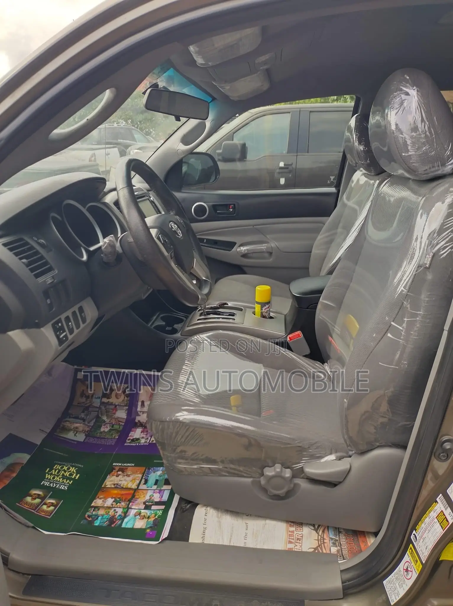 Toyota Tacoma 2014 Beige