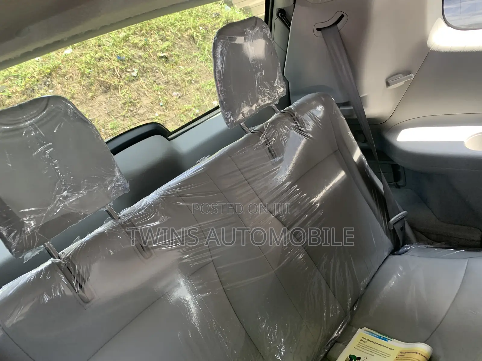 Toyota Highlander Limited 2011 Silver