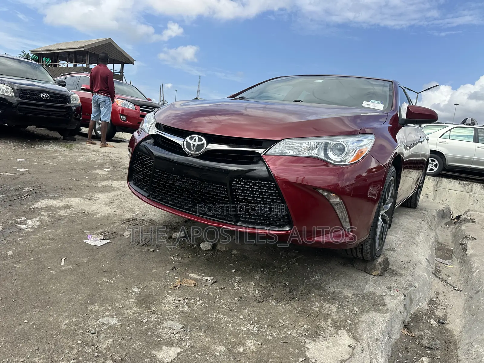Toyota Camry 2016 Red