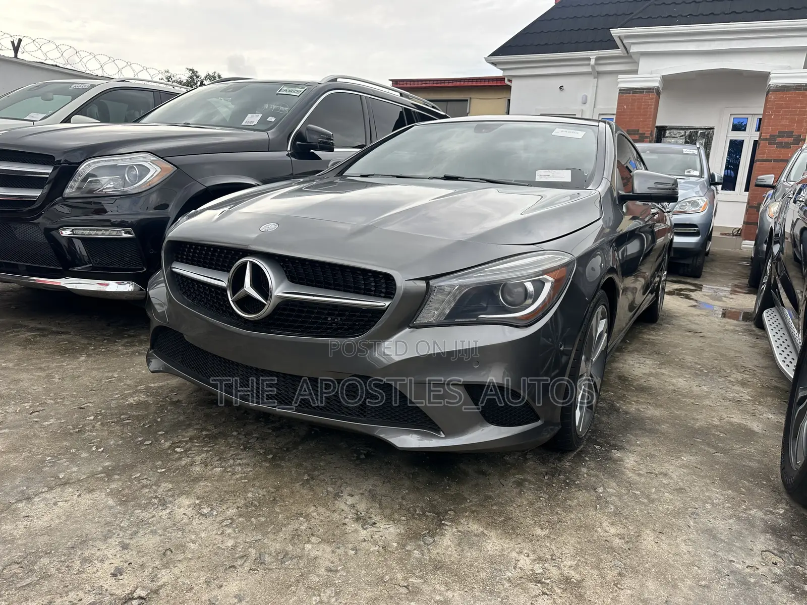 Mercedes-Benz CLA-Class CLA 250 4MATIC Sedan 2014 Gray