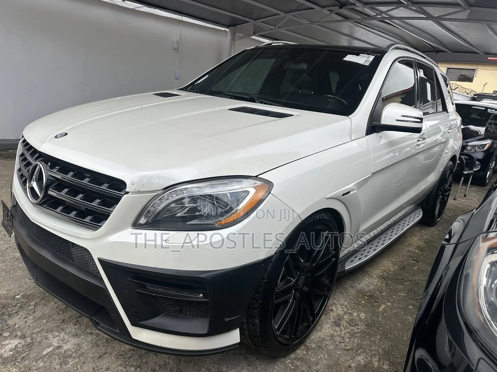 Mercedes-Benz M Class ML 550 4Matic 2013 White