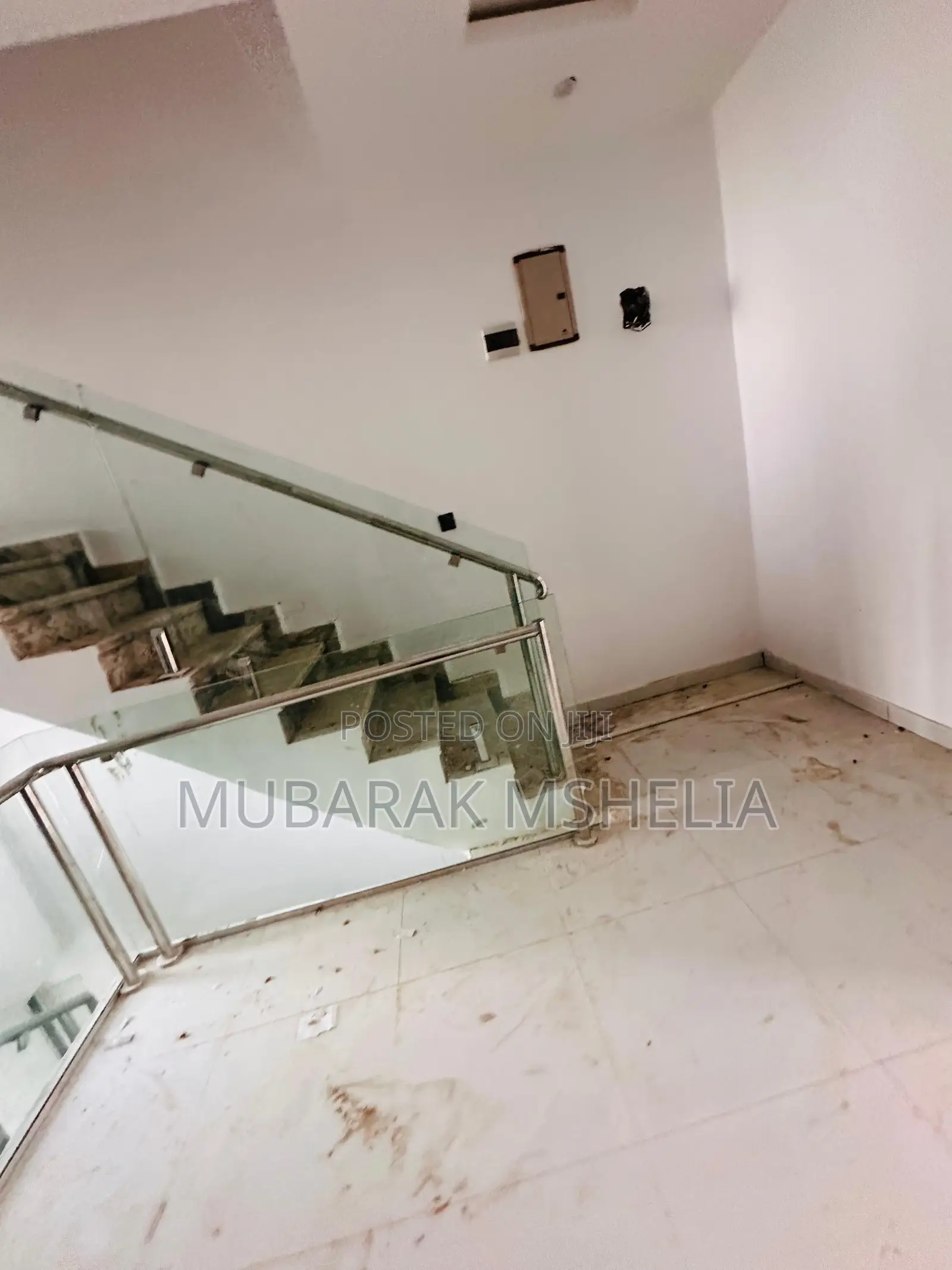 5bdrm Duplex in Guzape District for sale