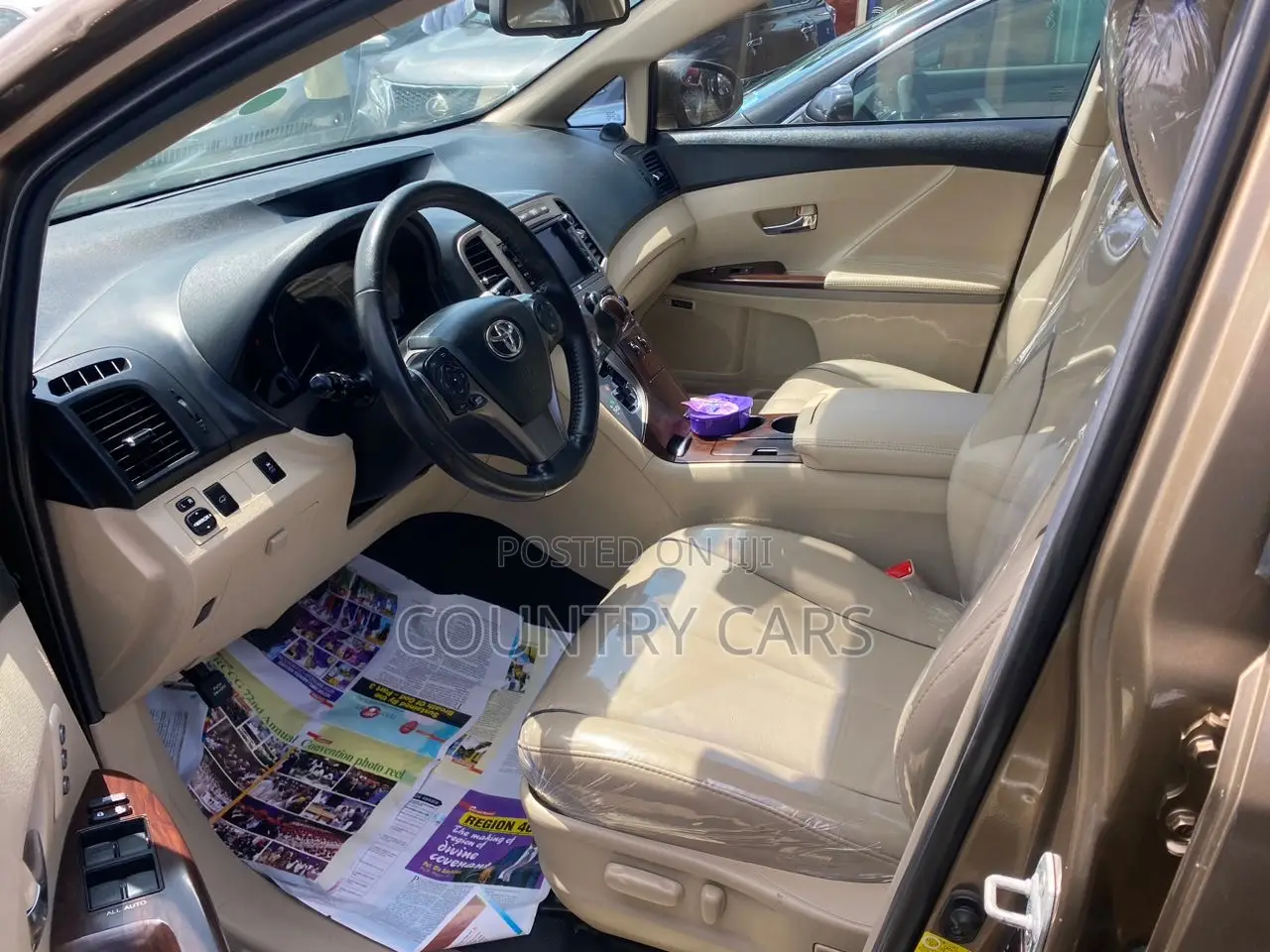 Toyota Venza 2014 Gold