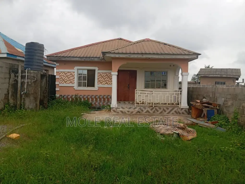 6 Plots at Lanre Bustop Facing Lasu Rd Opp Iron Market