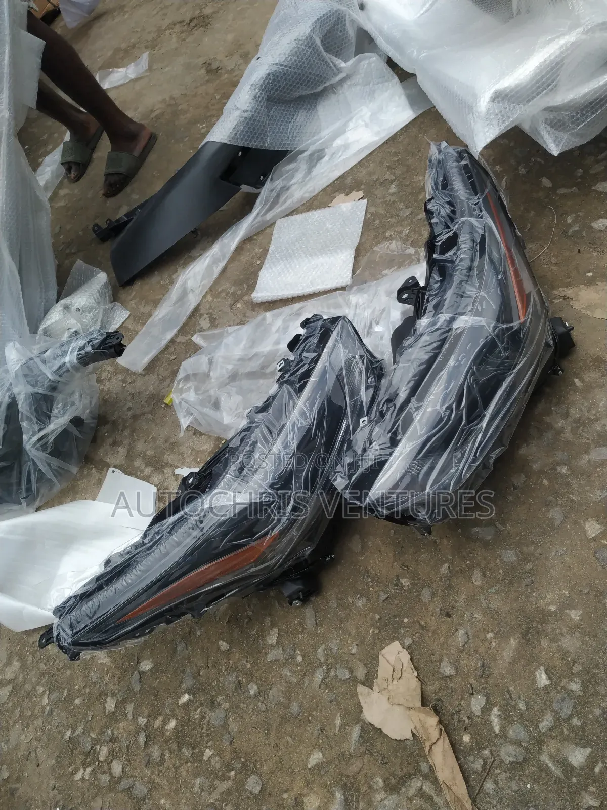 Headlamp Toyota Highlander 2021