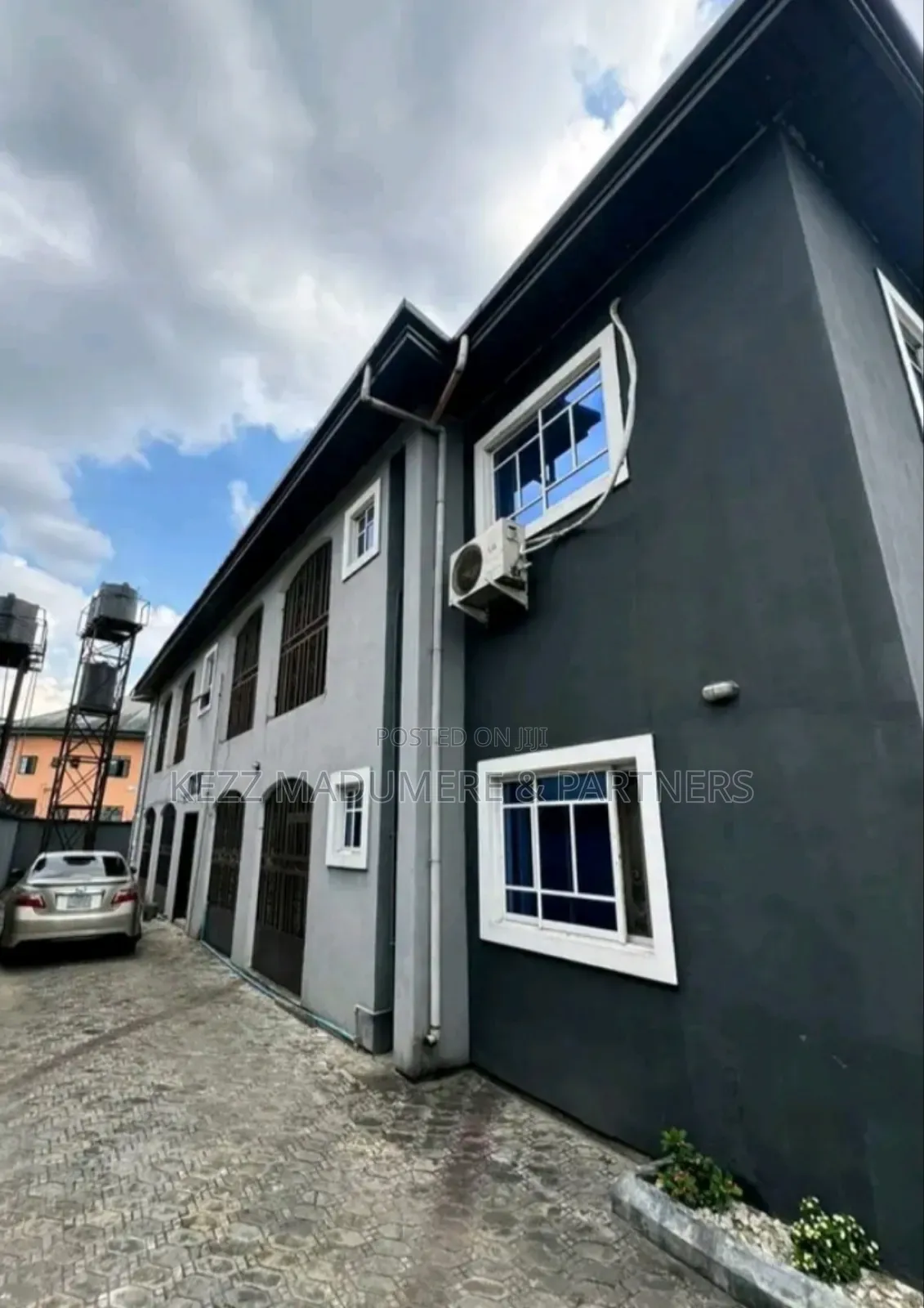 4bdrm Block of Flats in Off Psychiatric, Port-Harcourt for sale