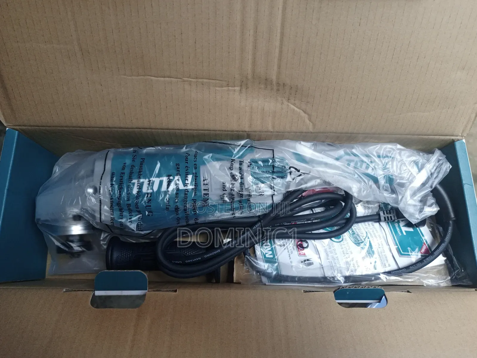 Total 9 Inches Cutting Machine 2200watt