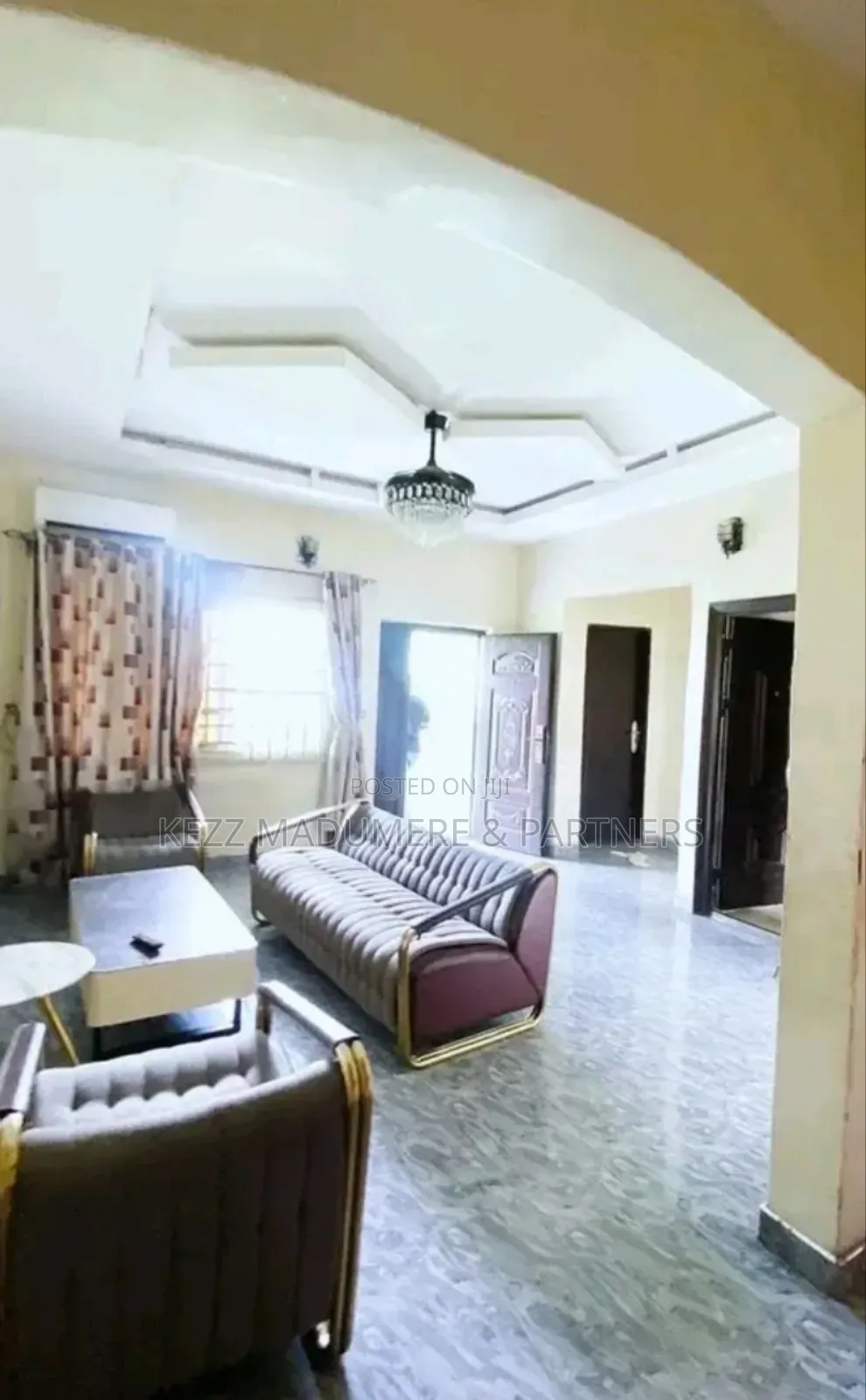 5bdrm Block of Flats in Igwuruta Eneka Rd , for sale