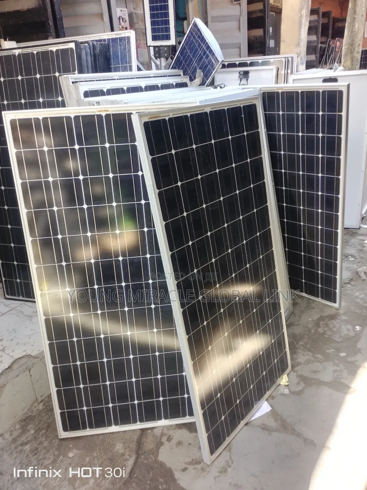 300w/72cell Canadian Solar Panel