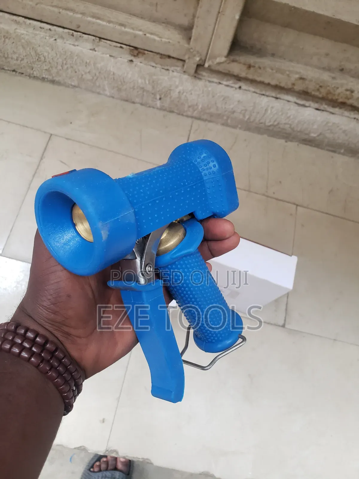 Water Pressure Gun