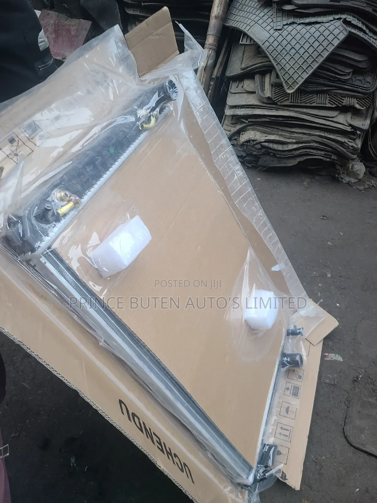 Radiator Rav4 V6 2008