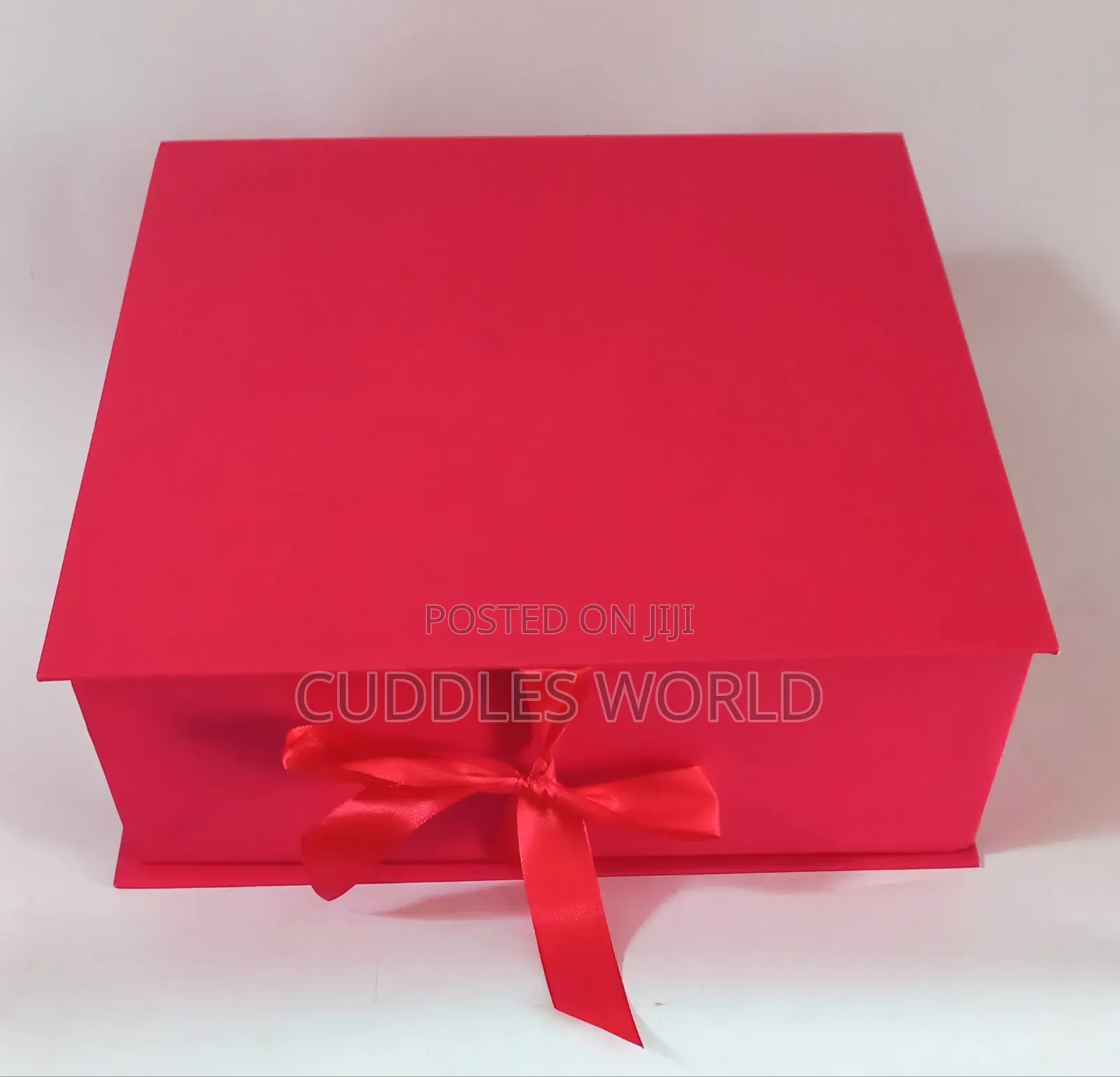 Colourful Flip Boxes for Gift Packaging