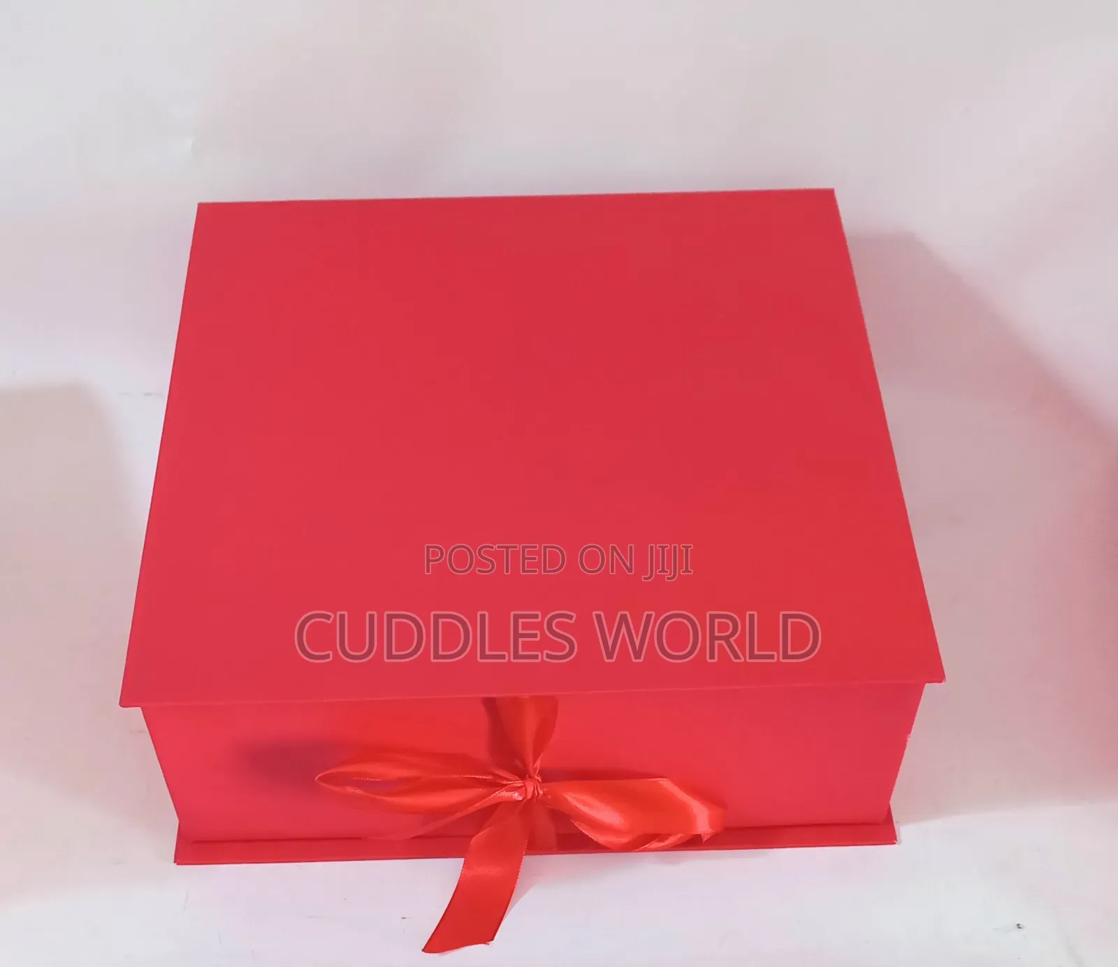 Colourful Flip Boxes for Gift Packaging