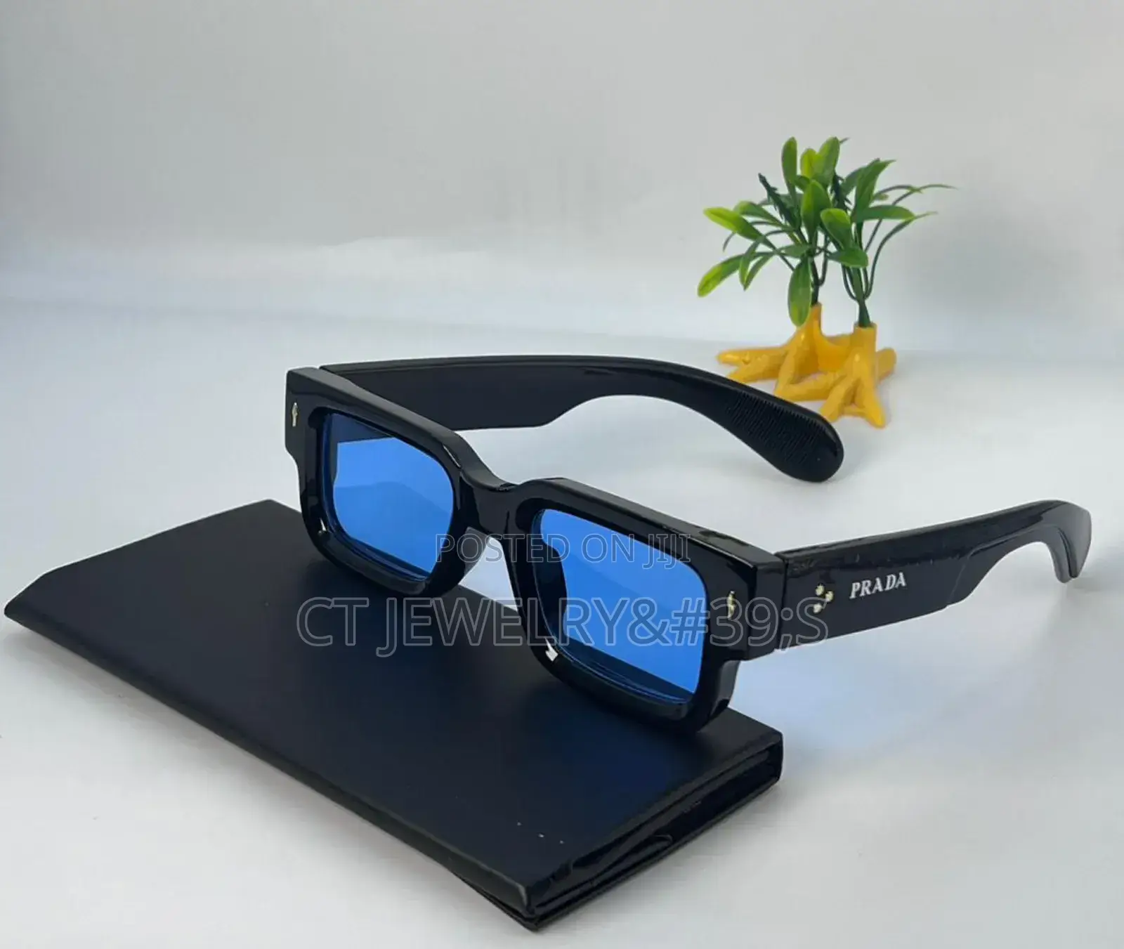 Exclusive Black Stylish (Prada) Sunglass for Unisex