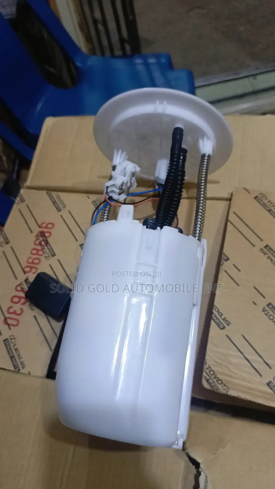 Complete Fuel. Pump Hilux