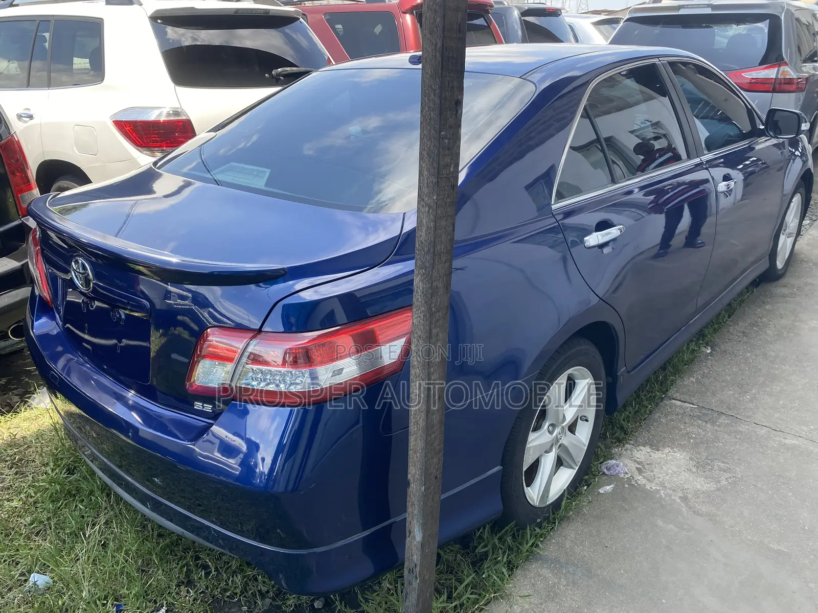 Toyota Camry 2011 Blue
