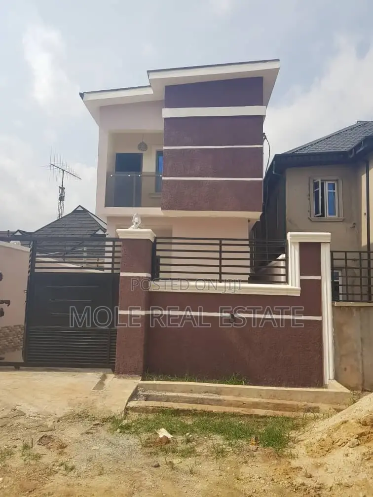 Executive 4 Bedroom With Mini Flat an BQ