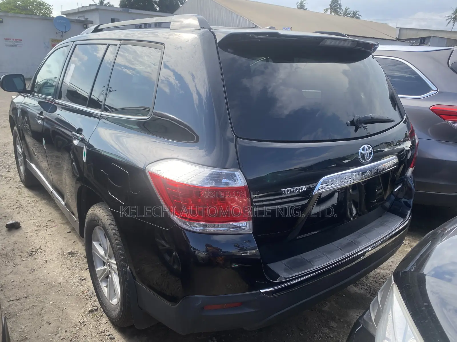 Toyota Highlander 3.5L 4WD 2013 Black