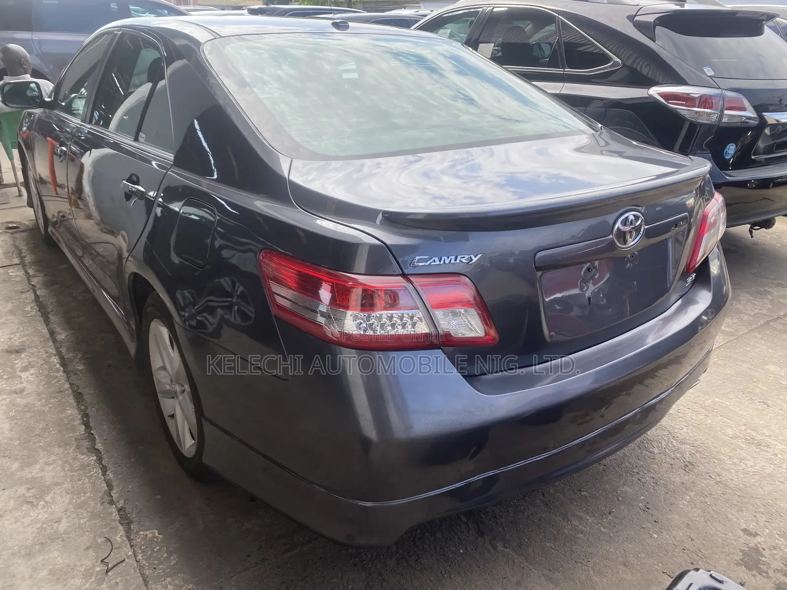 Toyota Camry 2010 Gray