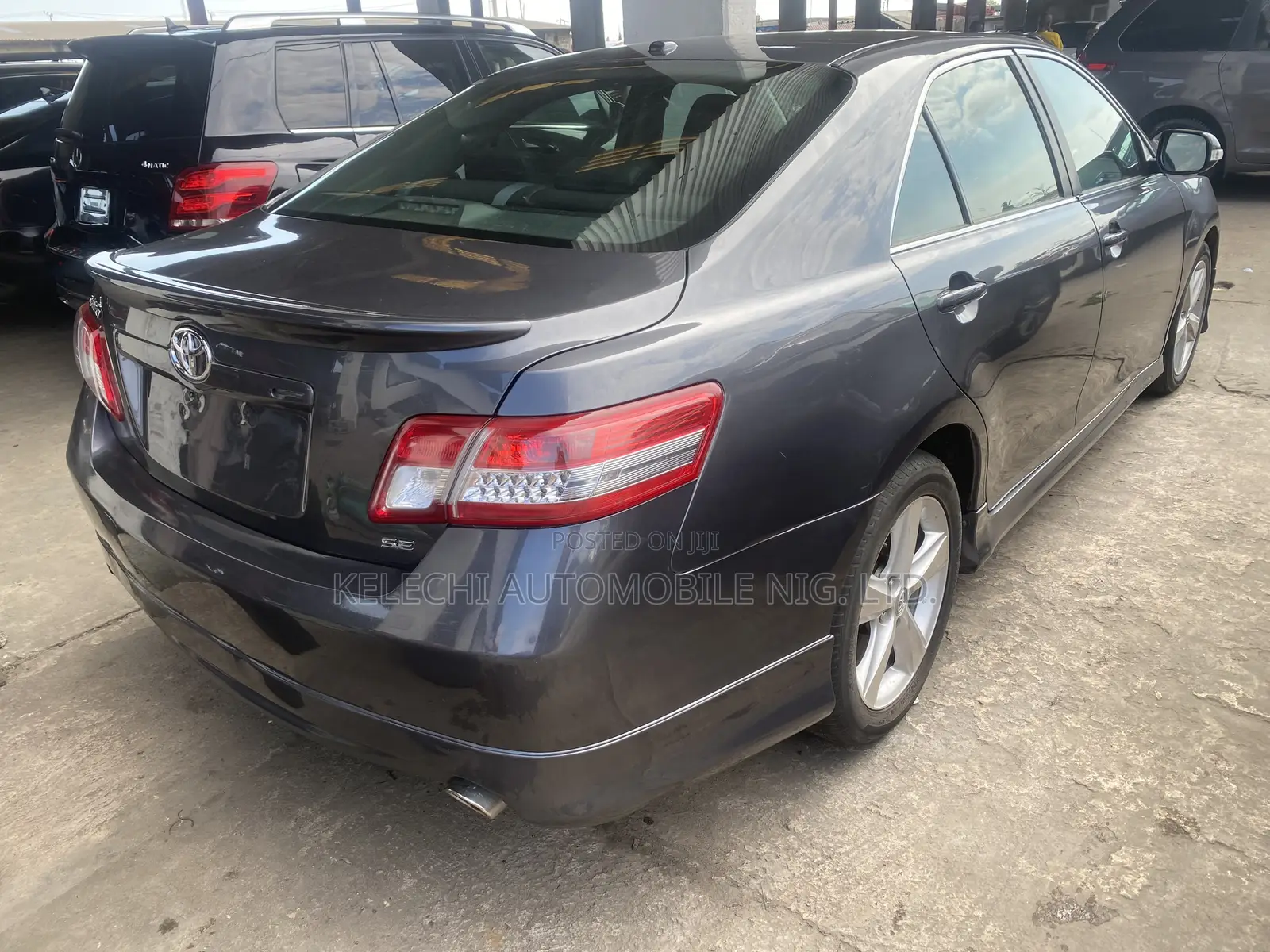 Toyota Camry 2010 Gray