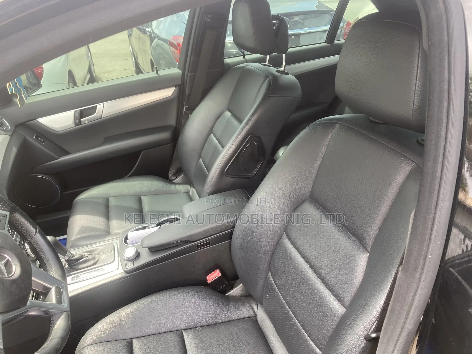 Mercedes-Benz C300 2013 Black