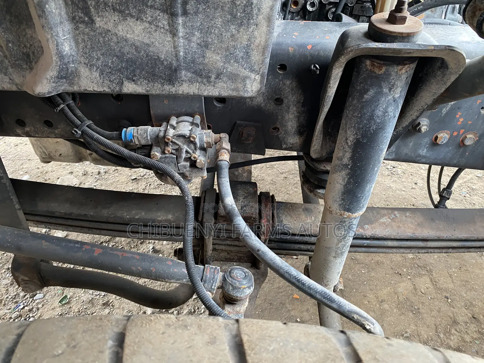 MAN DIESEL Tractor Head (10 Tyres)