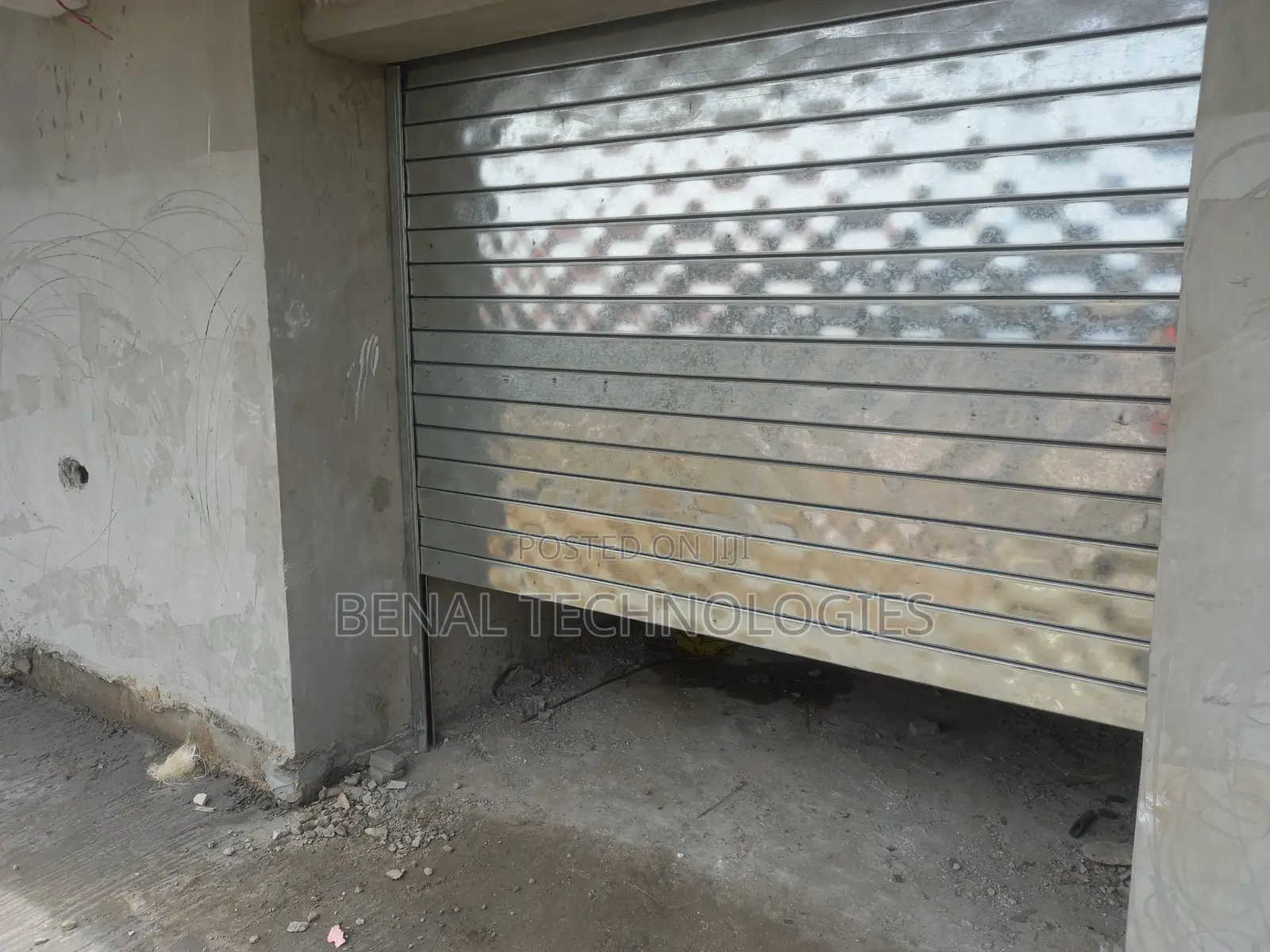 Custom Options for Roller Shutter Doors