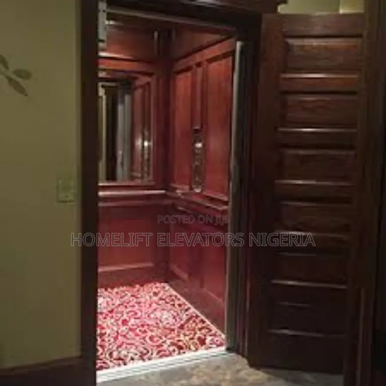 Hydraulic Pitless Elevator