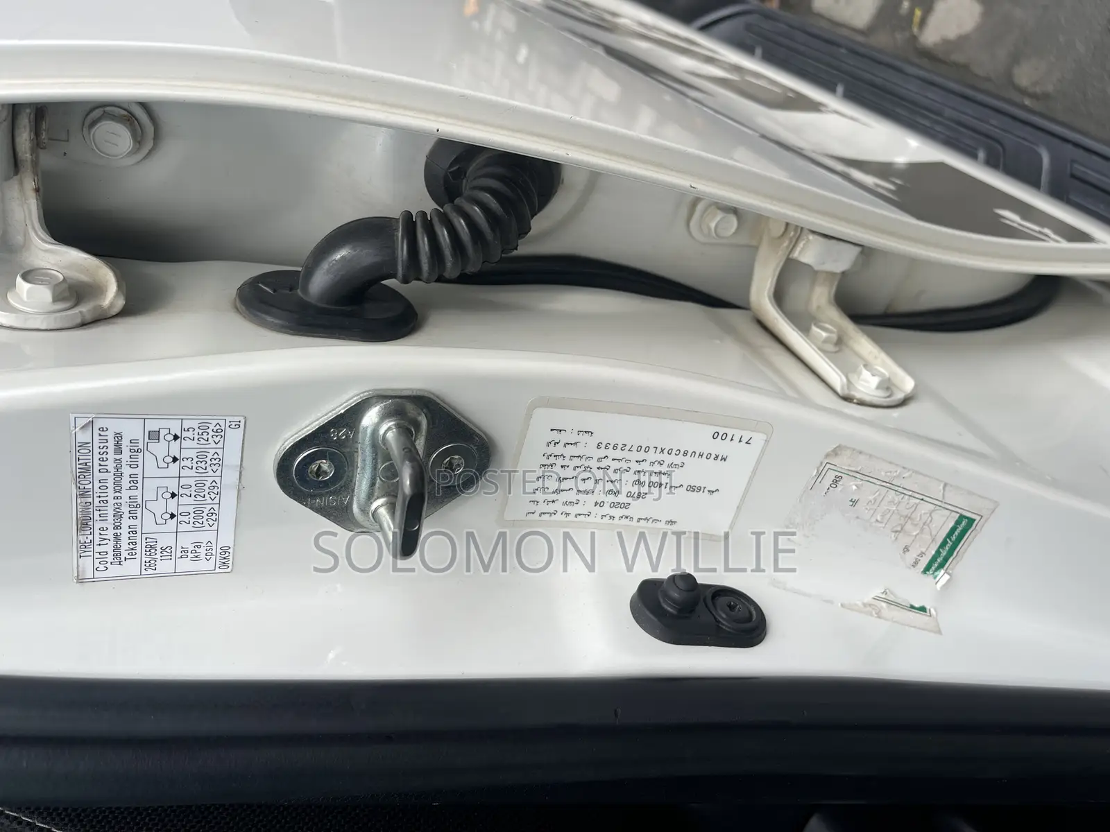 Toyota Hilux 2020 White