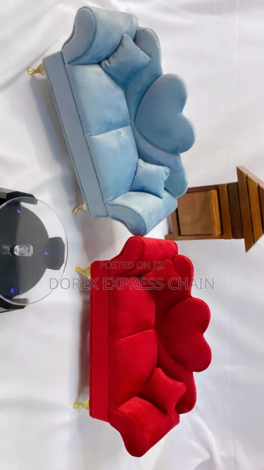Luxury Sofas: Salon Friendly
