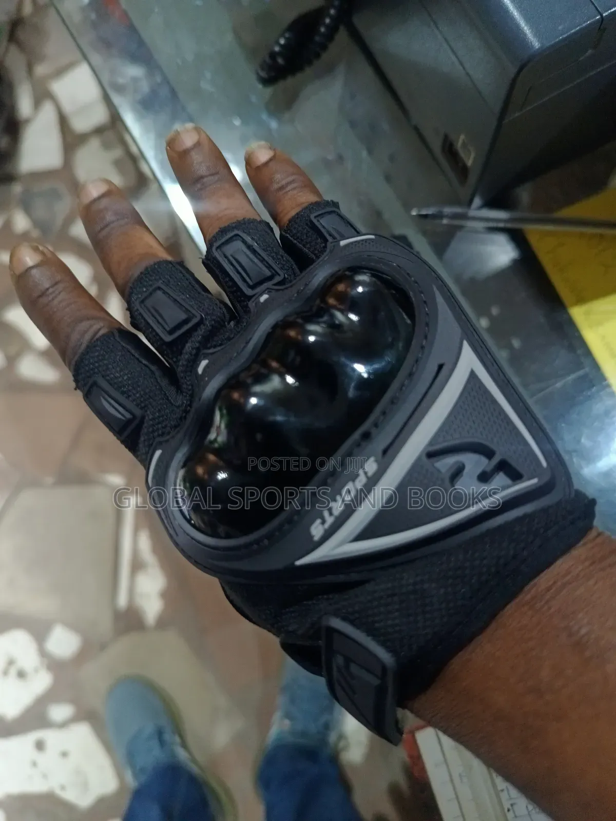 Standard Gym Gloves
