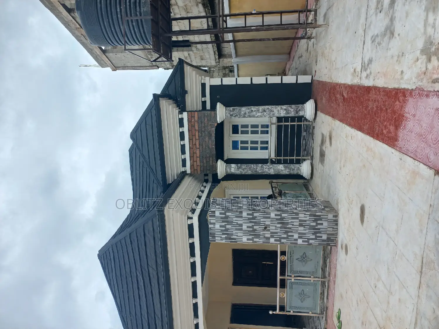 4bdrm Bungalow in Owerri for sale