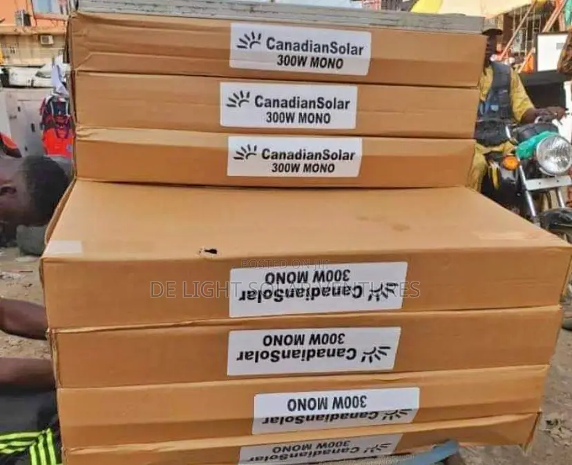 300watts Canadian Solar Panel Monocrystaline Modules 72cells