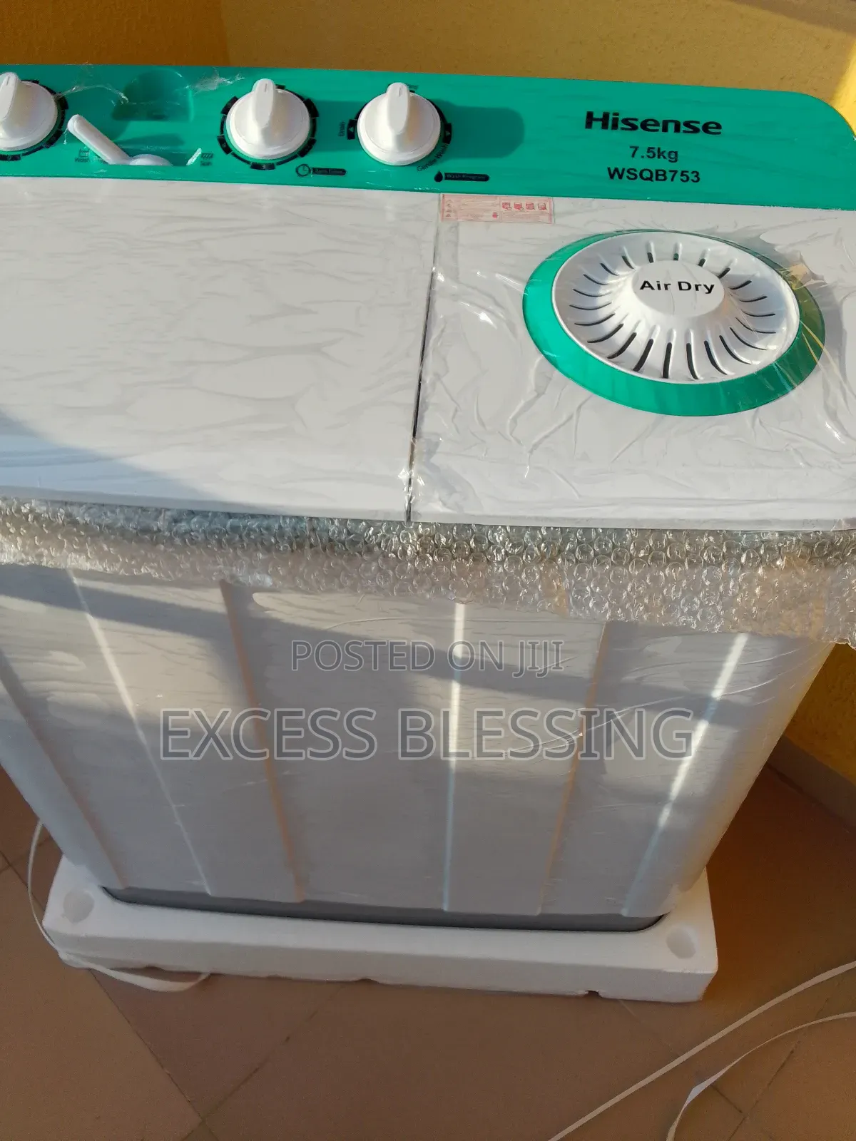 Hisense 7.5kg Twin Tub Washing Machine_ Wsqb753