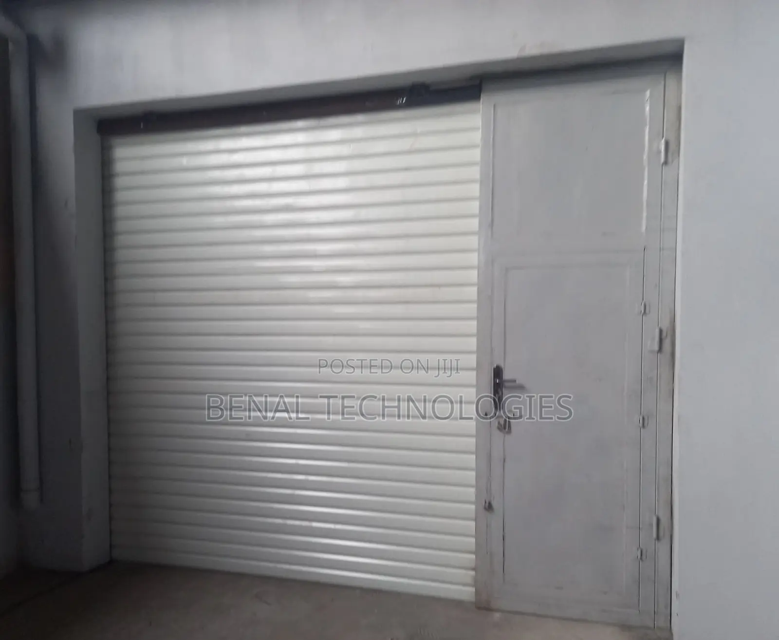 Electric Garage Roll-Up Doors