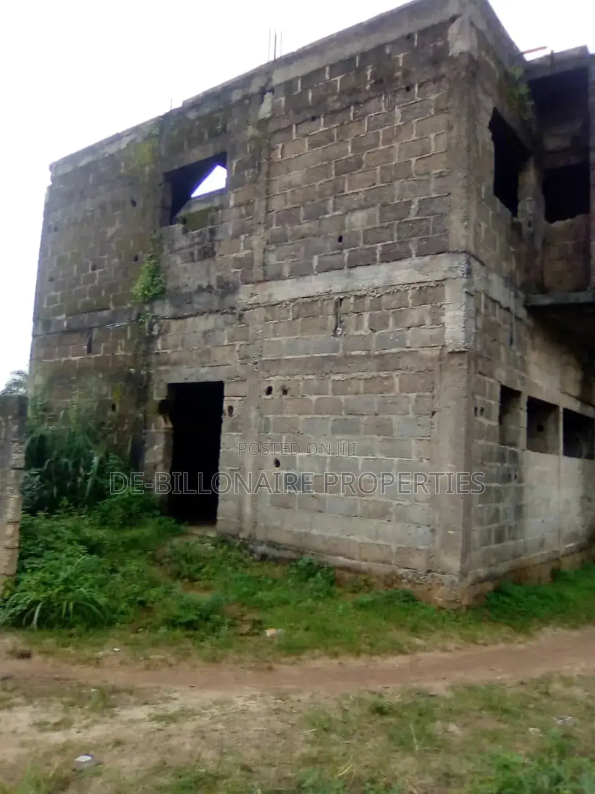Uncompleted 2storey Building Hotel At Orlu Rd Egbeada
