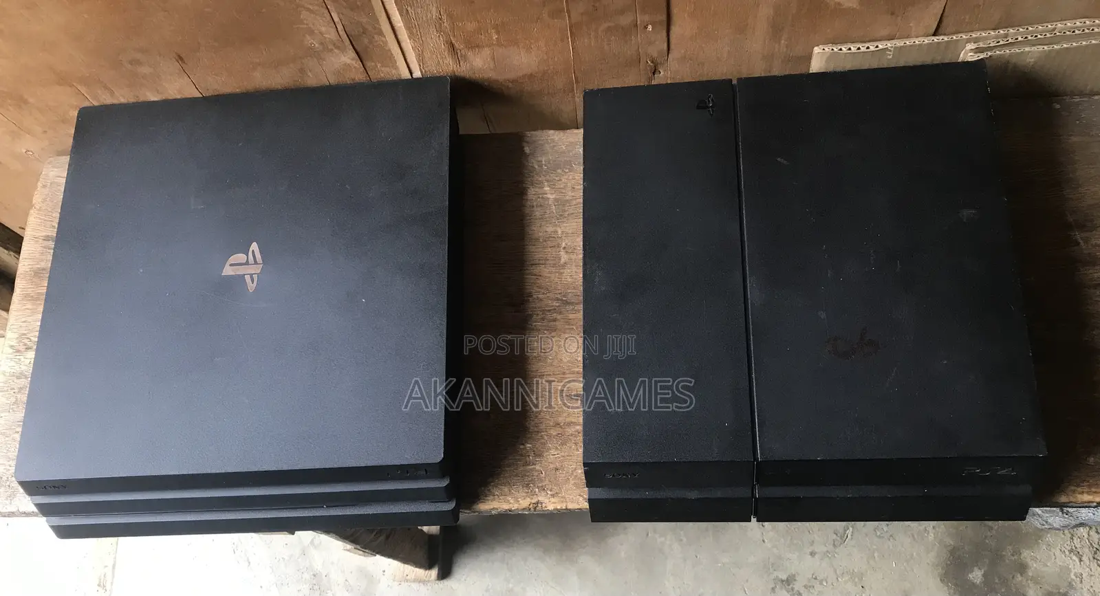 Clean Ps4 Pro 1tb With 15 Games Plus 2 Gamepad”