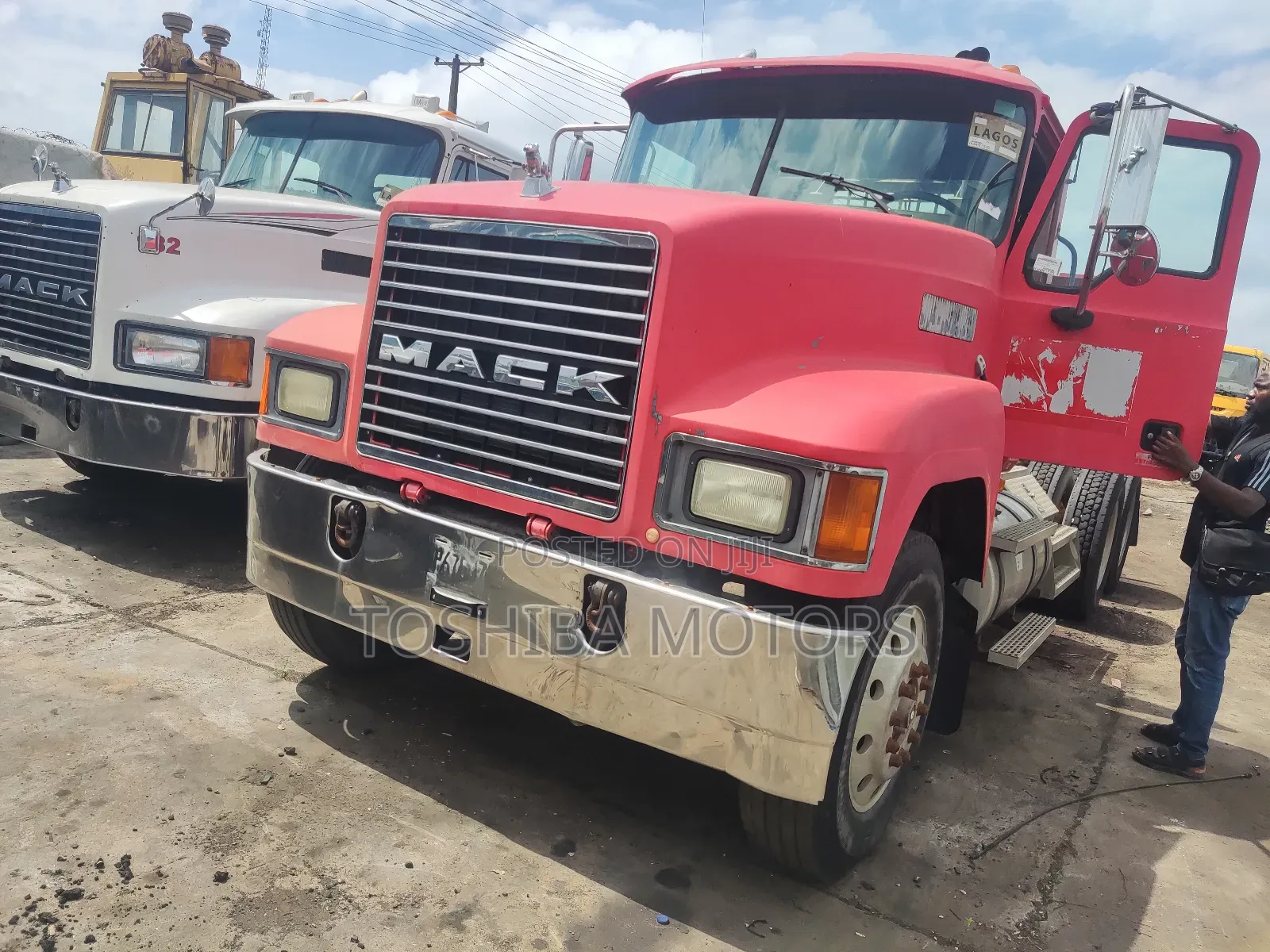 Mack Truck Head