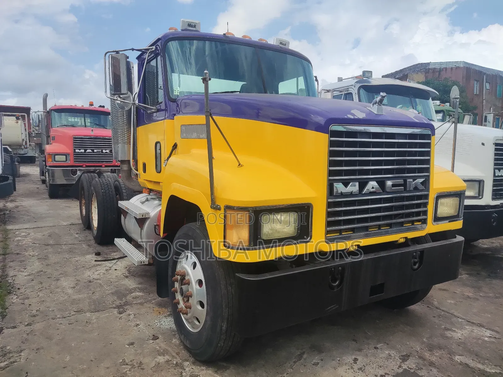 Mack Truck Head