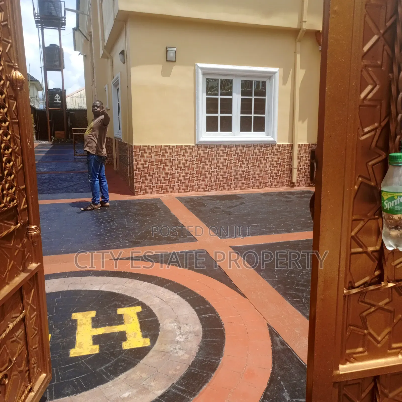 Furnished 2bdrm Block of Flats in Freedom Estate, Port-Harcourt