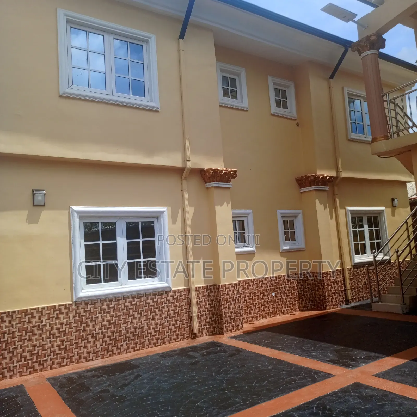 Furnished 2bdrm Block of Flats in Freedom Estate, Port-Harcourt