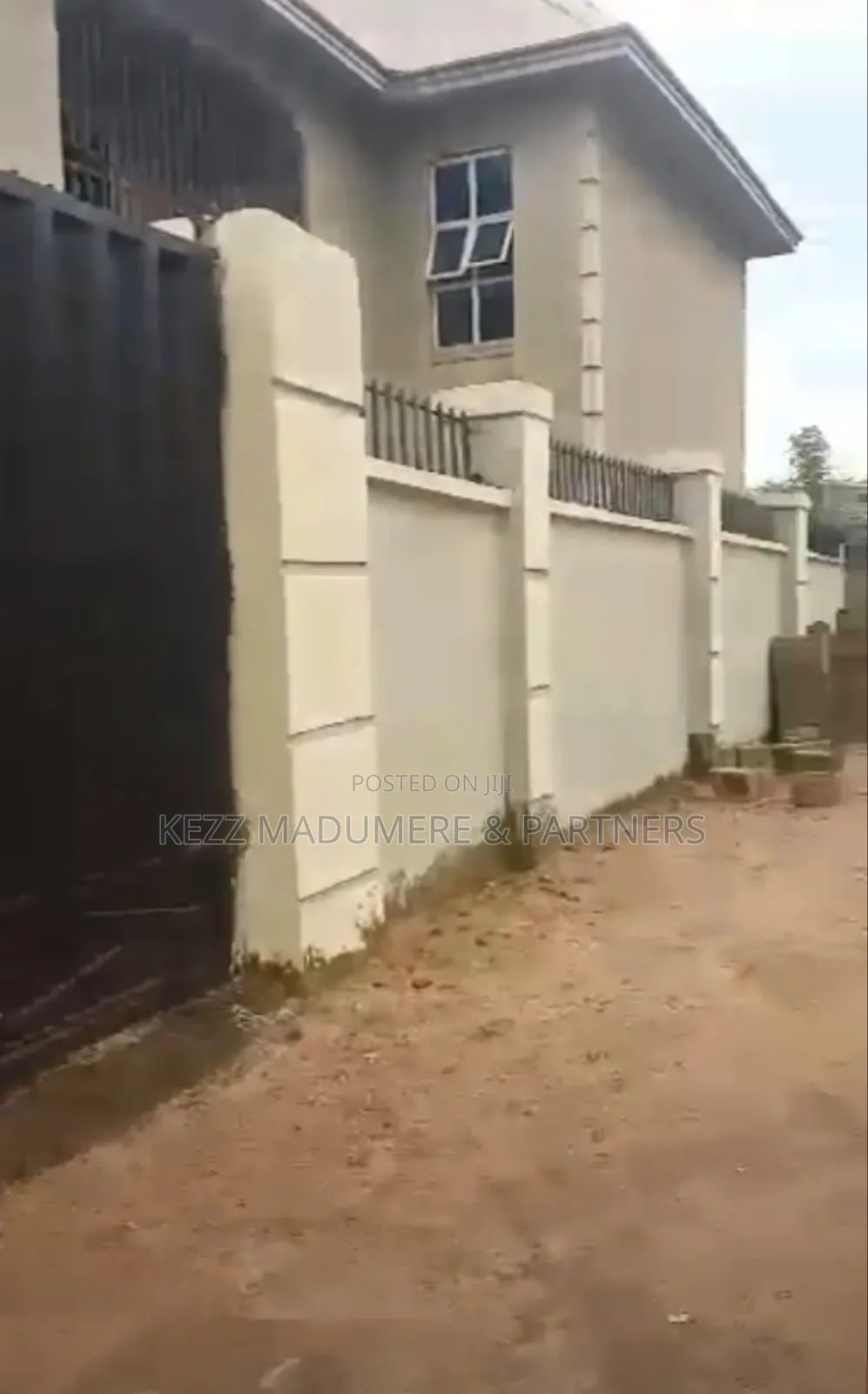 8bdrm Block of Flats in Nike , Enugu , Enugu for sale