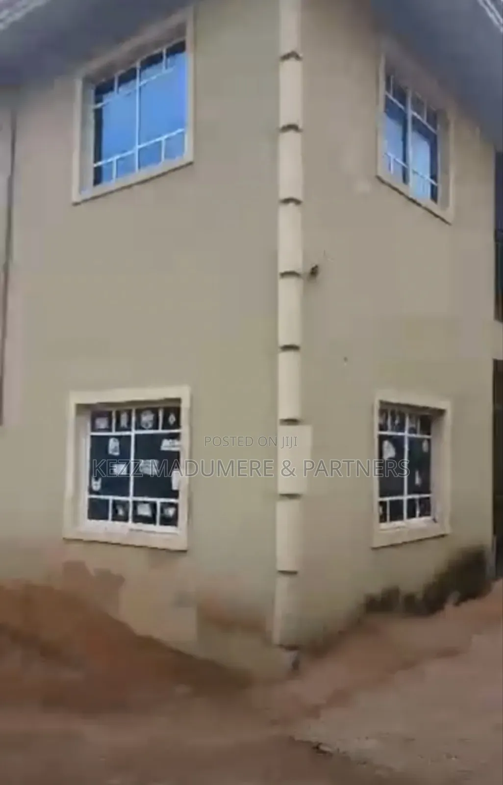 8bdrm Block of Flats in Nike , Enugu , Enugu for sale