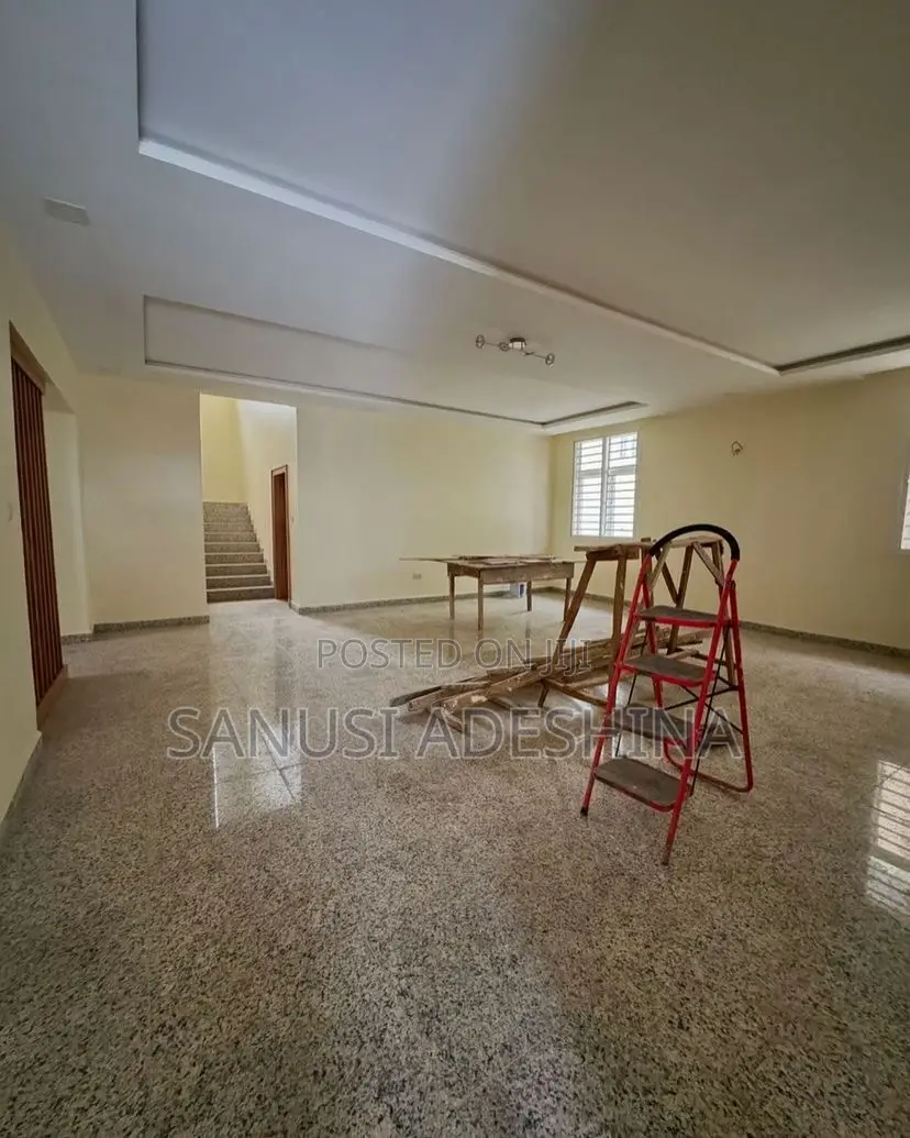 5bdrm Duplex in Gwarimpa Estate, Gwarinpa for sale