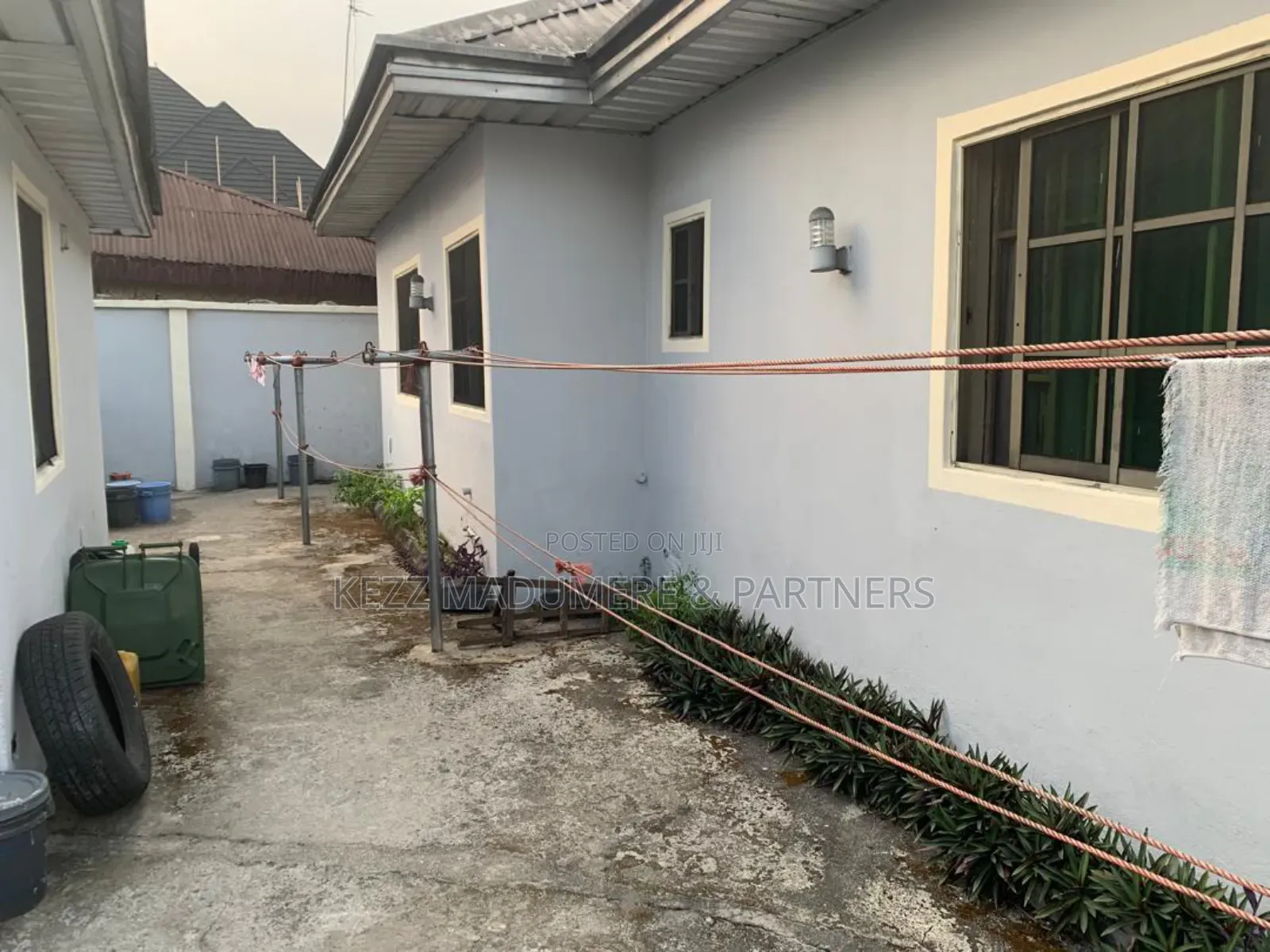 5bdrm Bungalow in Akpajo , Port for sale