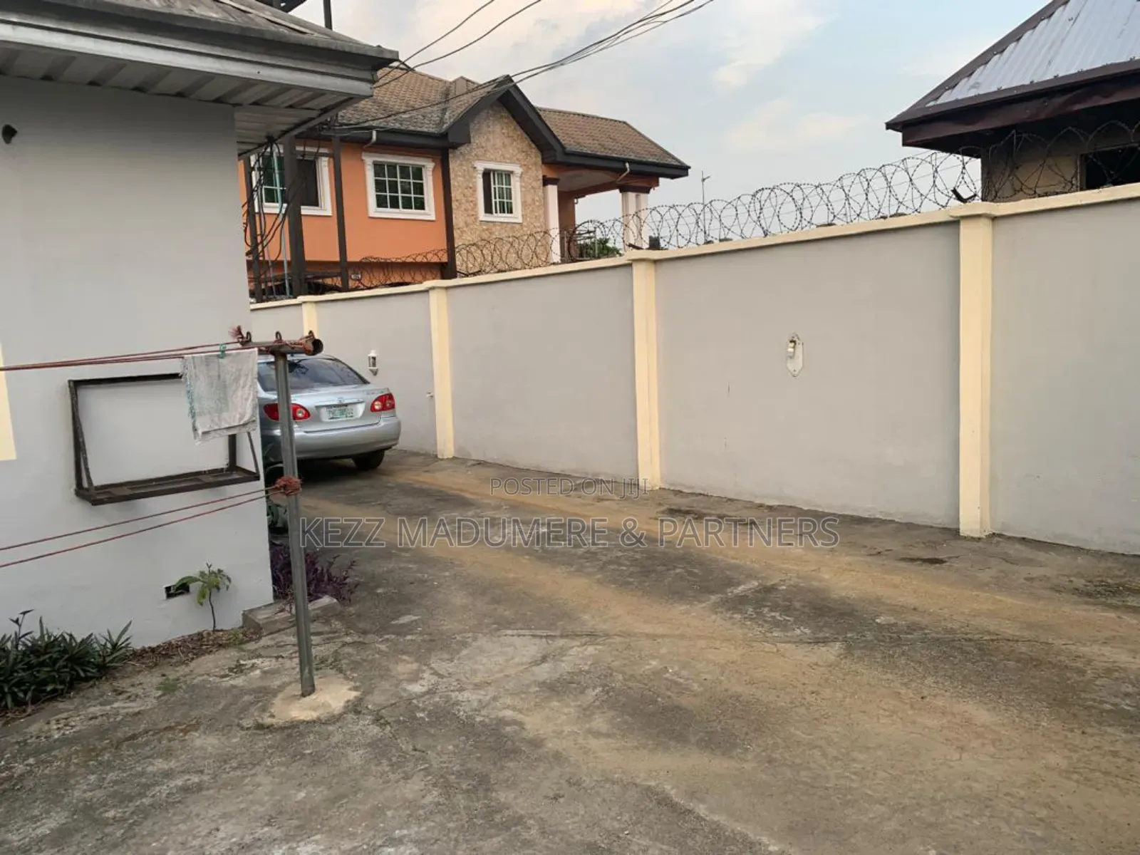 5bdrm Bungalow in Akpajo , Port for sale